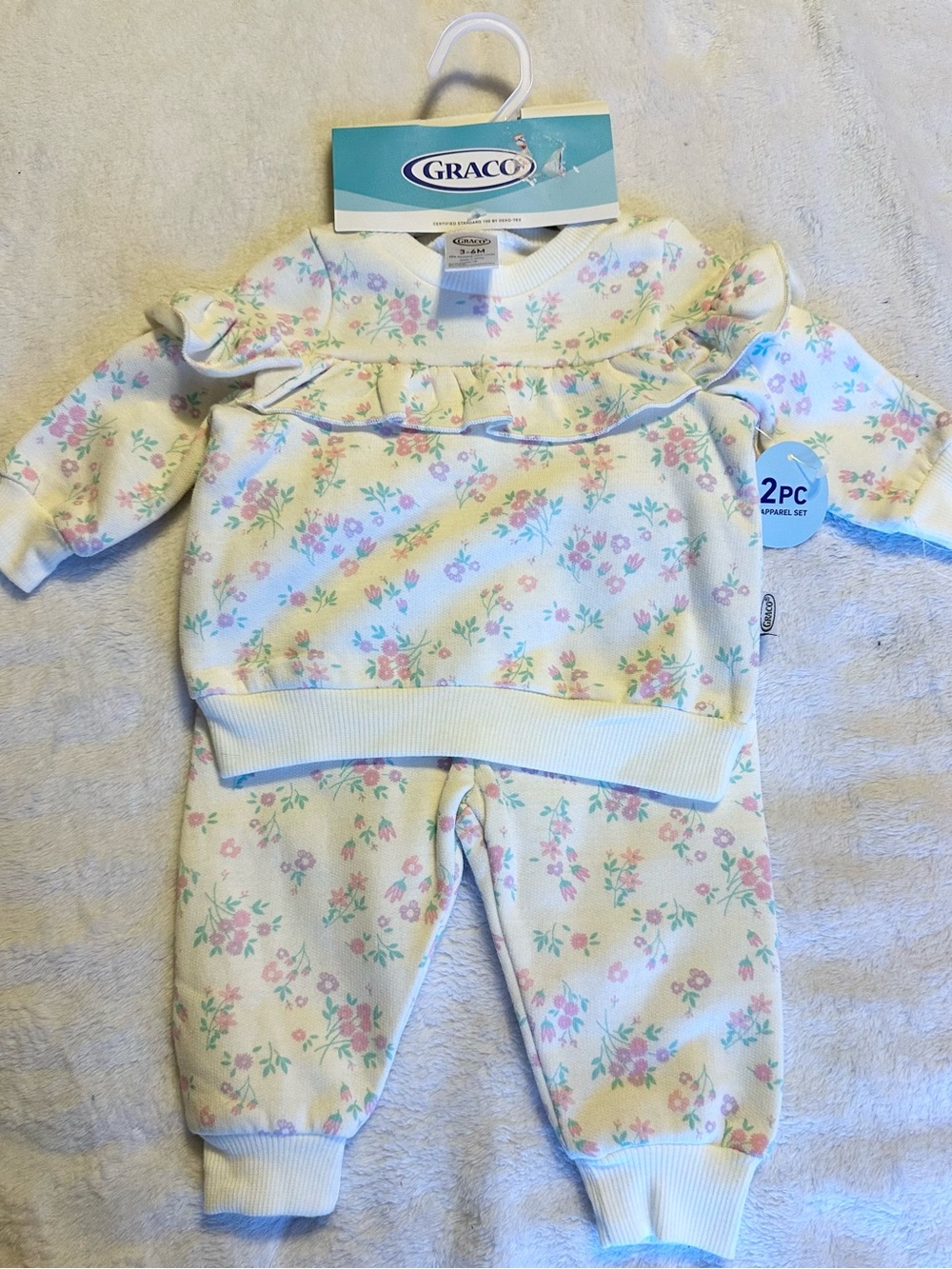Graco Cream Floral Ruffle Baby Matching Set - 2PC